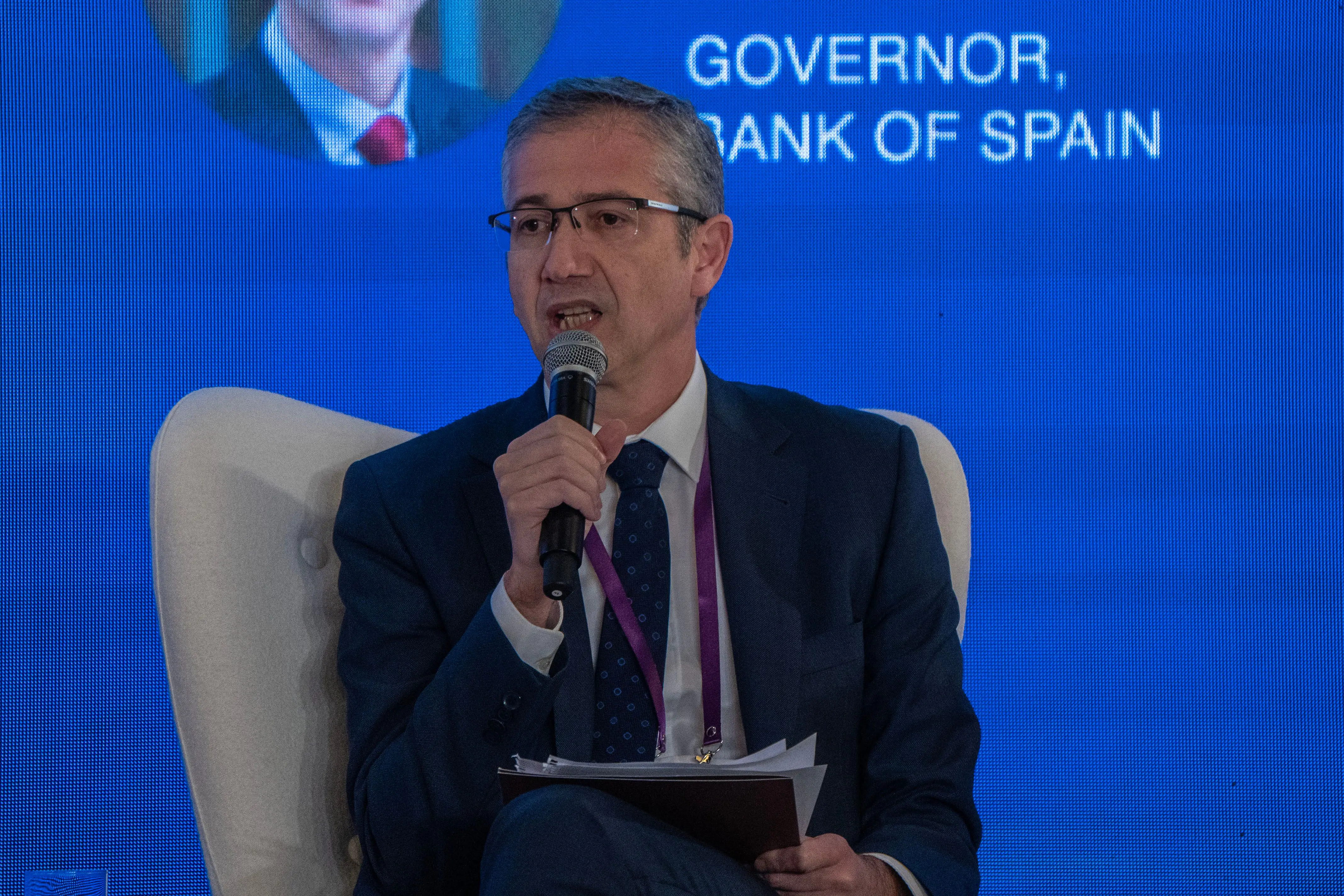 BIS chief says stablecoins pose massive ‘dollarisation’ risk